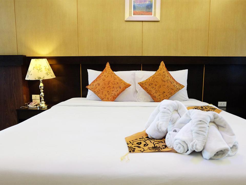 Grand Hill Resort And Spa Nakhon Sawan Ngoại thất bức ảnh