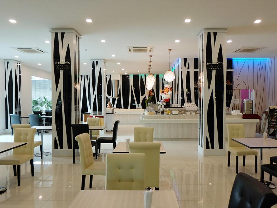 Grand Hill Resort And Spa Nakhon Sawan Ngoại thất bức ảnh